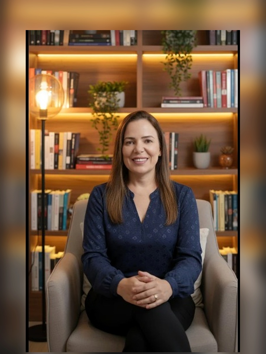 Maria Angélika em consultório